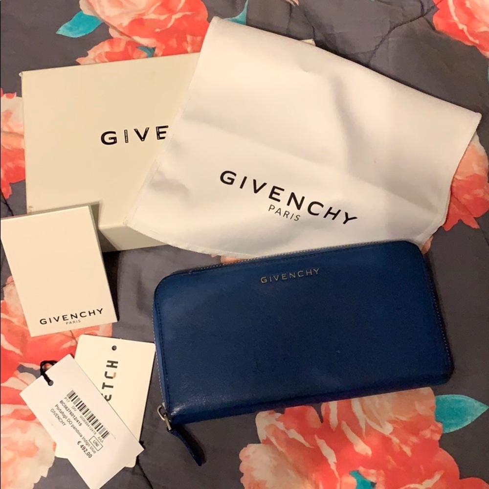 Givenchy Pandora Zip Wallet